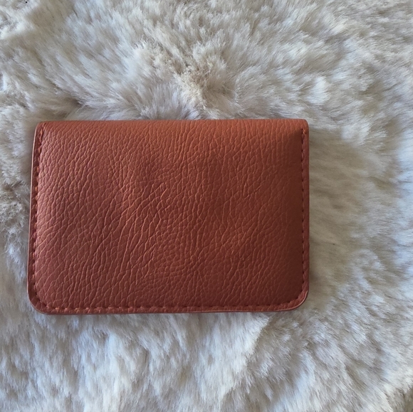 Universal Thread Wallet - Picture 3 of 6